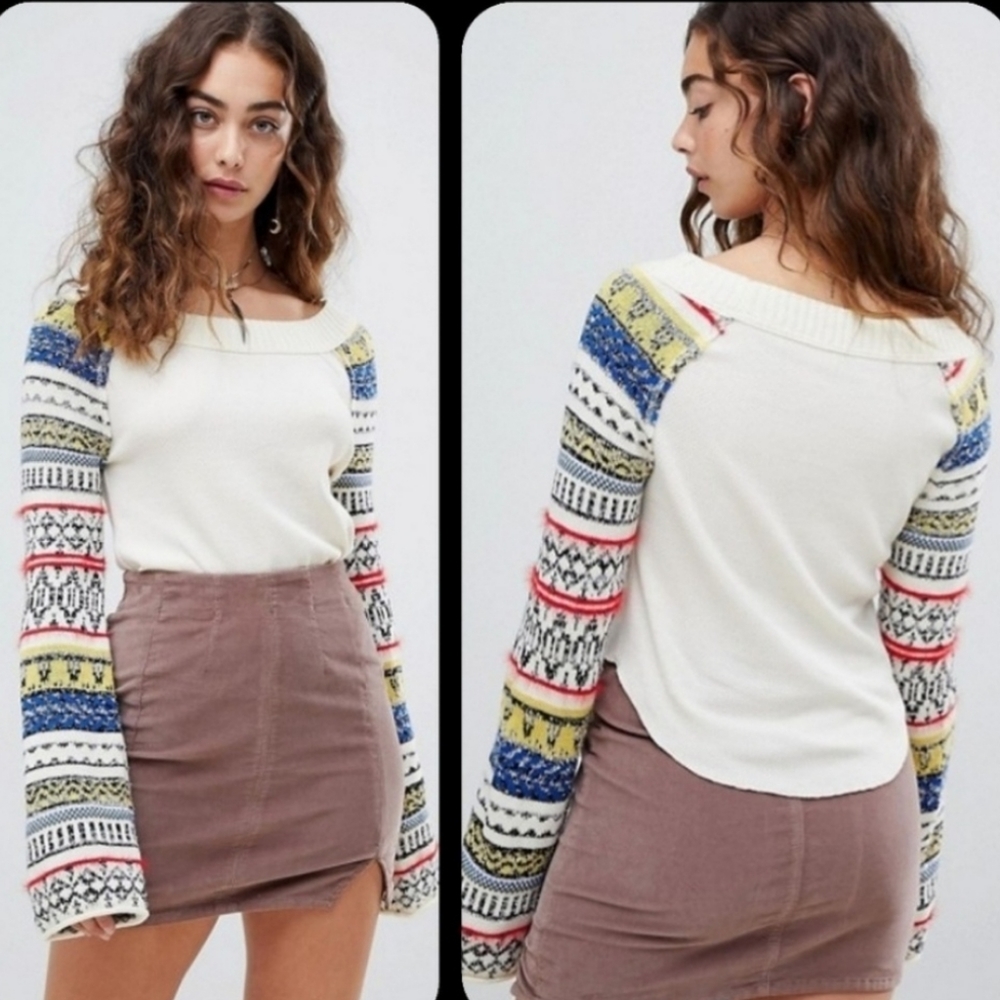 Like new Free People Sweater bell sleeves mixed pattern boho sweater fairground - Picture 7 of 7